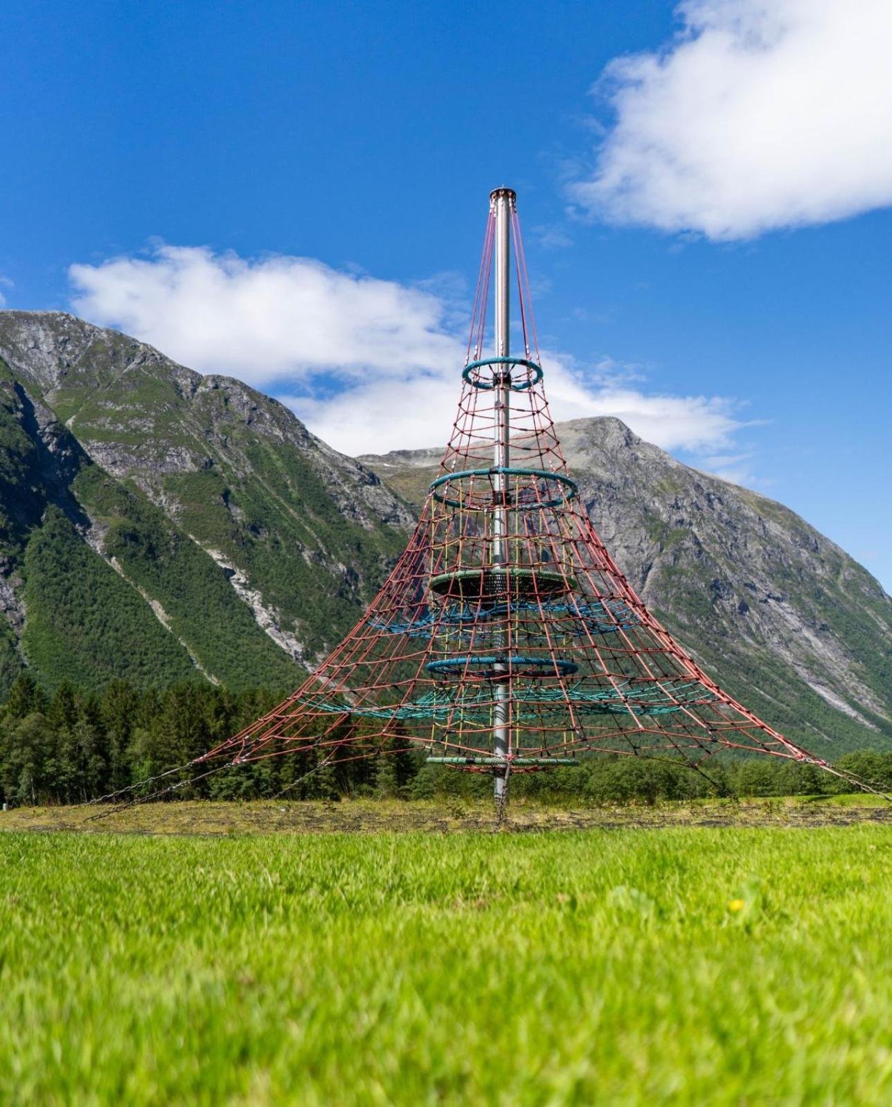 Trollstigen Camping And Gjestegard Åndalsnes Esterno foto